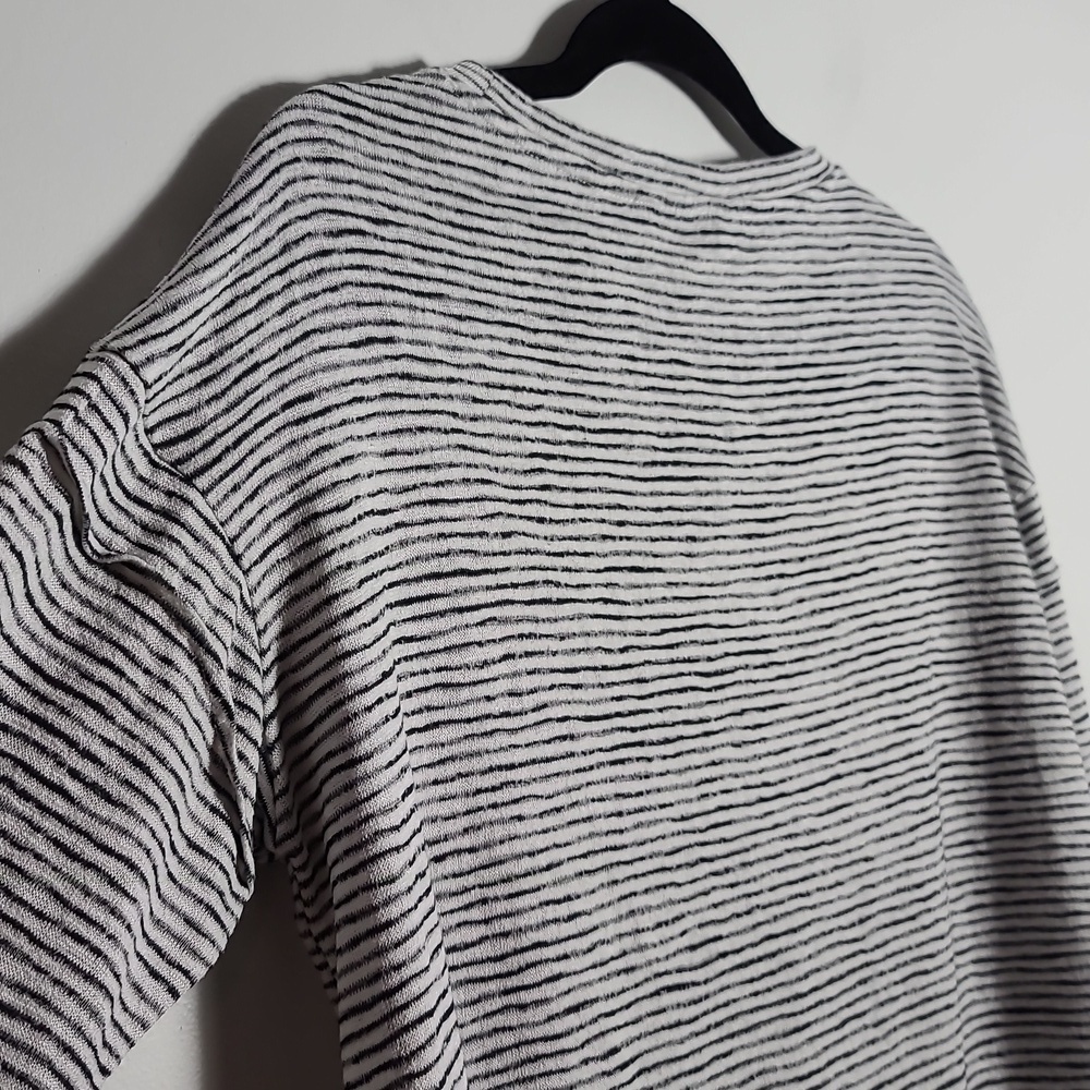 BANANA REPUBLIC Black and White Striped Top 3/4 Sleeve Size Petite XSmall - Picture 13 of 16